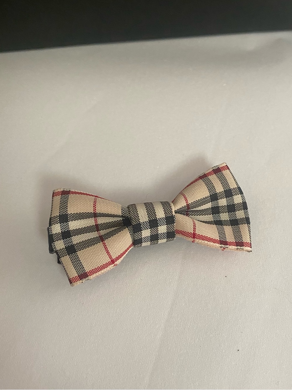 Burberry Ribbon Plaid Bow Hair Clip - Picture 2 of 4